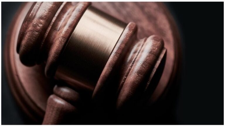 legal law gavel