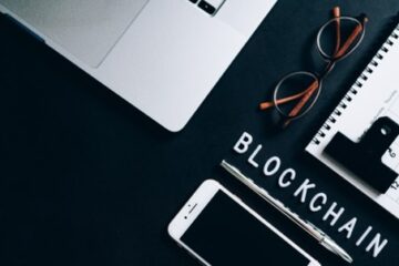 blockchain cell laptop black