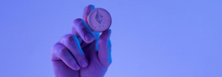 ethereum-coin-in-hand